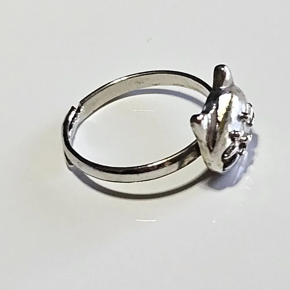 Silver Tone Kitty Cat Whisker Face Adjustable Ring Small